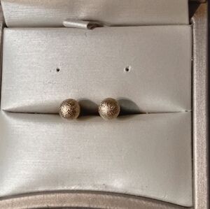 Elegant Gold Toned Stud Earrings